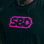 SBD Nova Brand T-paita (26) - Musta/Hehkuva Pinkki