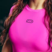 SBD Nova Training T-Shirt -Lyhythihainen Treenipaita (26) - Hehkuva Pinkki/Musta